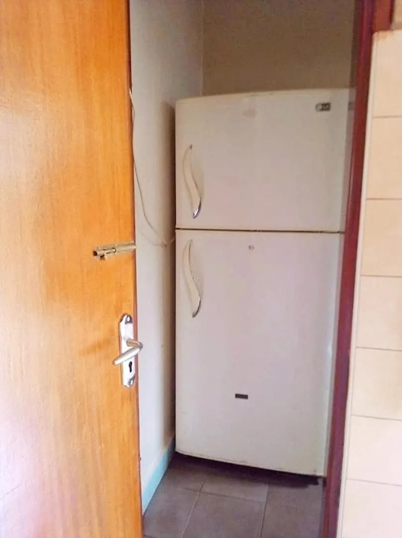 Apartment Artistic Home Kampala